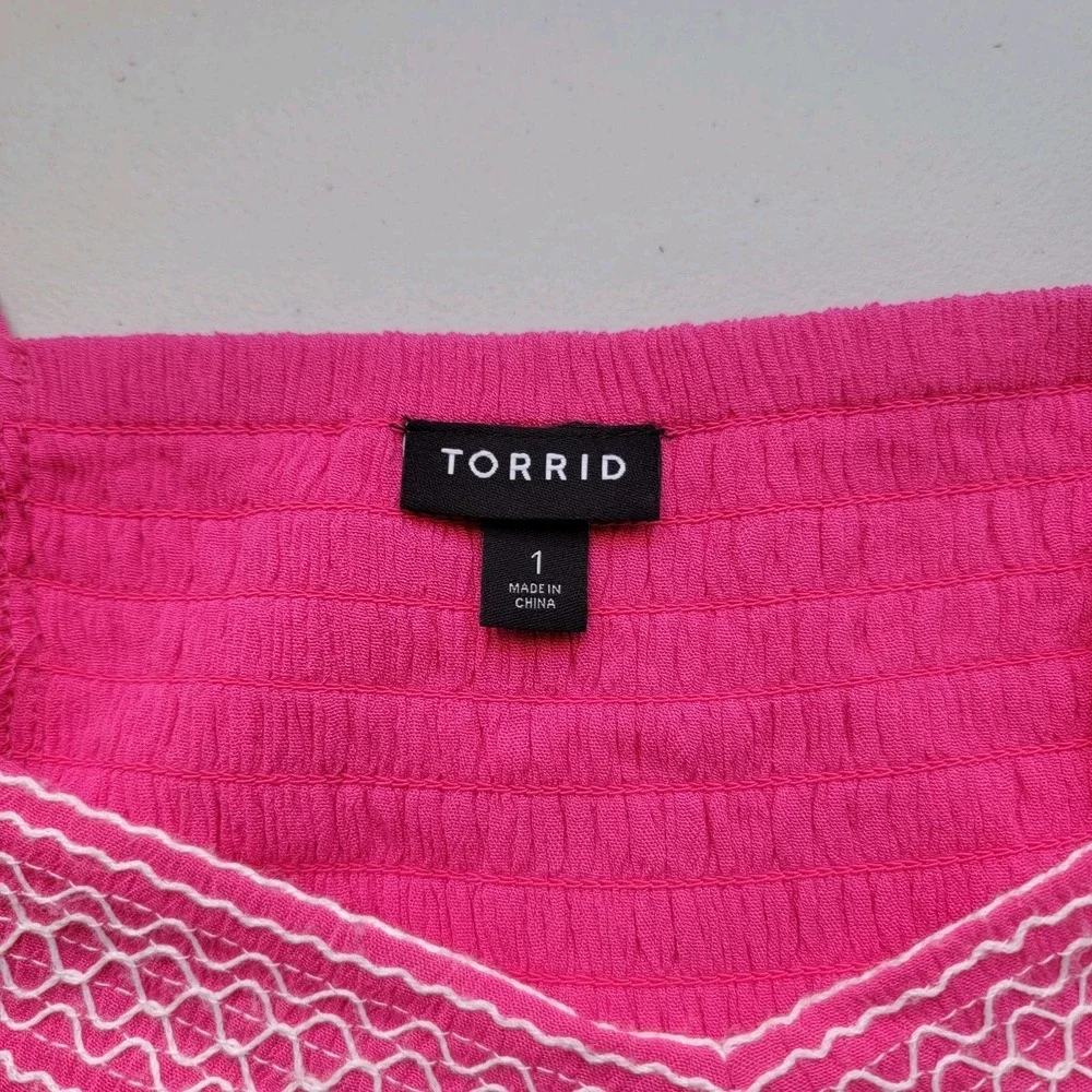 Torrid Babydoll Top Womens 1X Pink Embroidered Ruffle Tiered Smocked Back Gauze - Picture 3 of 5